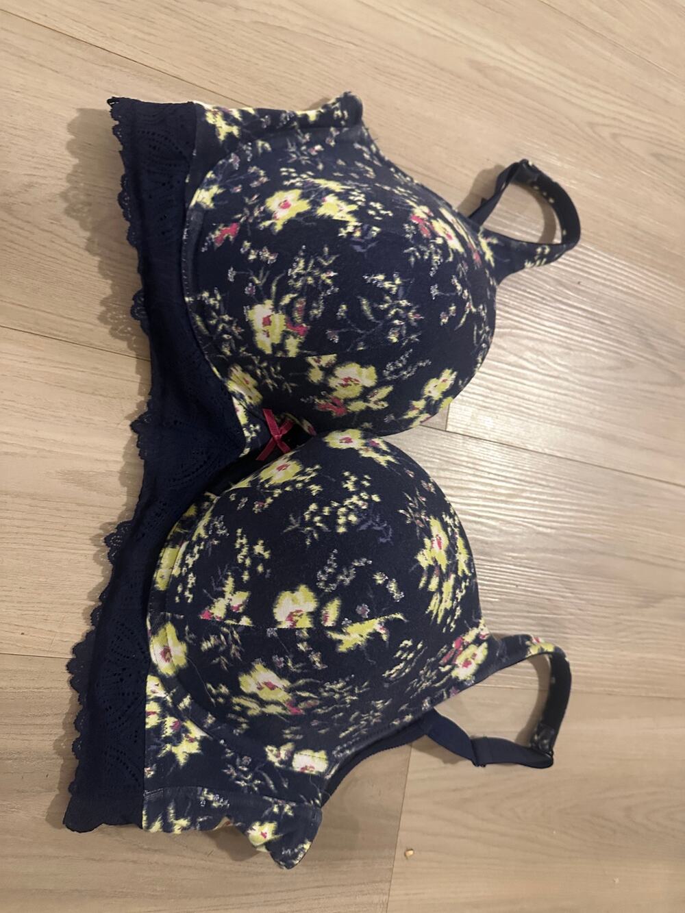 Cacique Lane Bryant Navy Yellow Lightly Lined Balconette Underwire Bra 42DDD